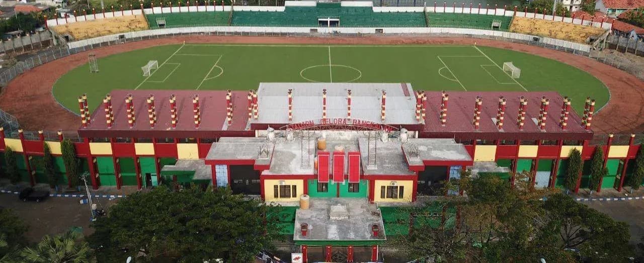 Home Base Madura United - Card B